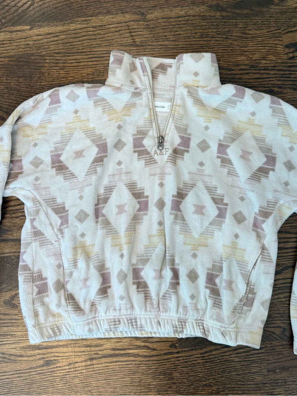 abercrombie kids Cream Fleece Half-Zip - Mauve & Mustard Aztec Print Size 9-10